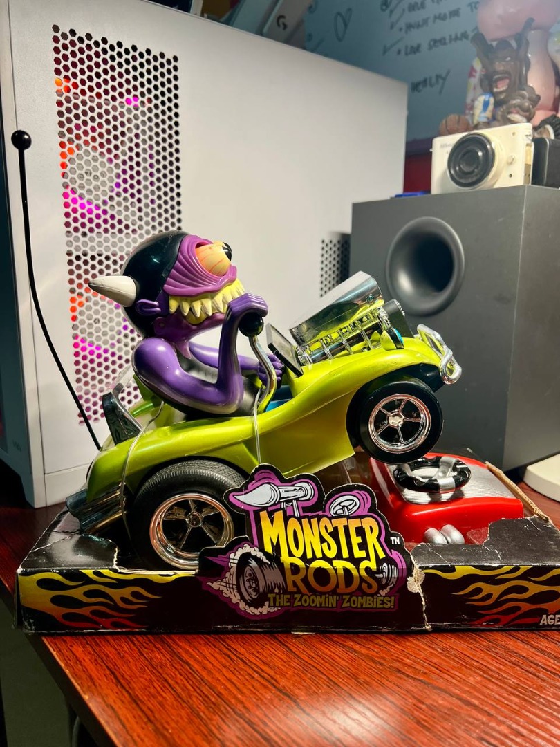 Rat Fink Monster Rods The Zoomin Zombies (RC), Hobbies & Toys, Toys ...