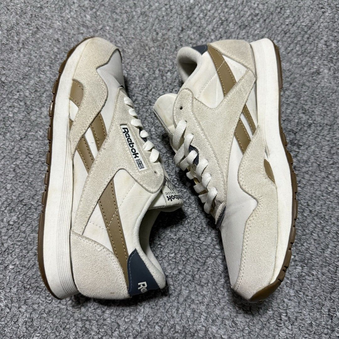 Reebok Classic Nylon Shoes - Size 8.5 (Category: Sneakers) located in Bulacan. Submitted by kennmoldez (Listing ID 1427765233, Image 3). Description: Size: US 8.5 | EUR 41 | CM 26.5 Condition: Excellent Issue: Need wash Mode of payment: Gcash (Payment first) Courier: J&T/Lalamove Location: SJDM, Bulacan Note: Thrifted item. Please manage your expectations..