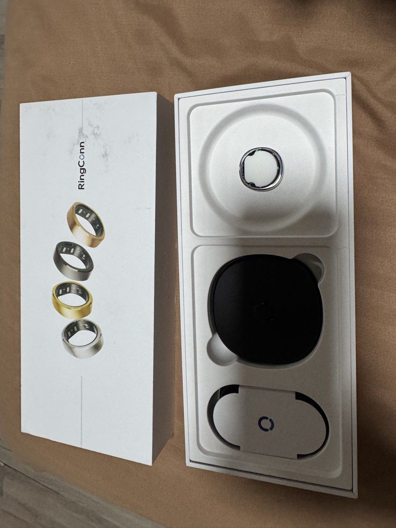 RingConn Gen 2 Smart Ring - Future Silver (Category: Wearables & Smart Watches) located in Quezon City. Submitted by sparkleph (Listing ID 1427684451, Image 1). Description: Used once only. Bought last Jan 2026.