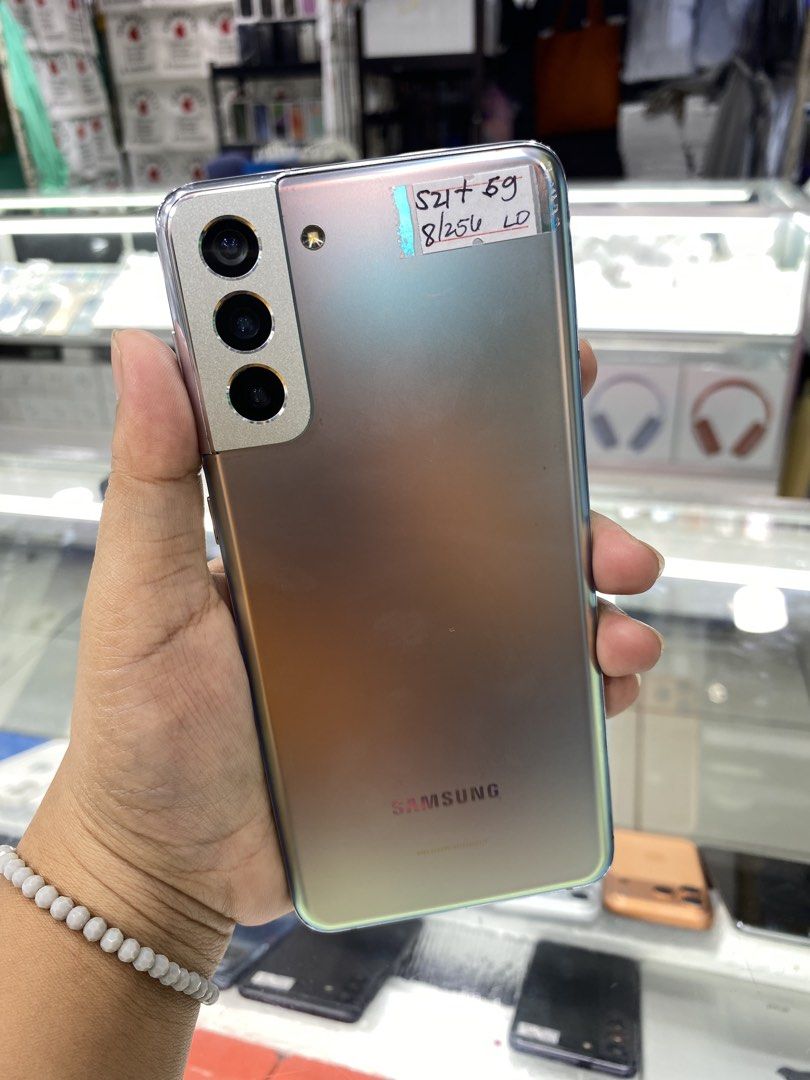 S21 plus 5g (Category: Samsung) located in San Juan City. Submitted by amyjoysementilla.10 (Listing ID 1427706466, Image 1). Description: S21 plus 5g 8gb Ram 256gb storage Secondhand original NTC approved Openline No hidden issue No history of repair Check all you want We Accept cod w/in Metro Manila Only. We accept via Lalamove Payment First Policy upon pick-up. We Ship Nationwide via LBC process.or You can visit to my Physical store located @Gr