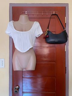 (Category: ) located in . Submitted by definitelynotmics (Listing ID 1427640972, Image 1). Description: .