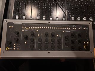 （分類：）位於 。 由 a25856 提交（商品編號 1427722297，圖片 1）。簡介： 。