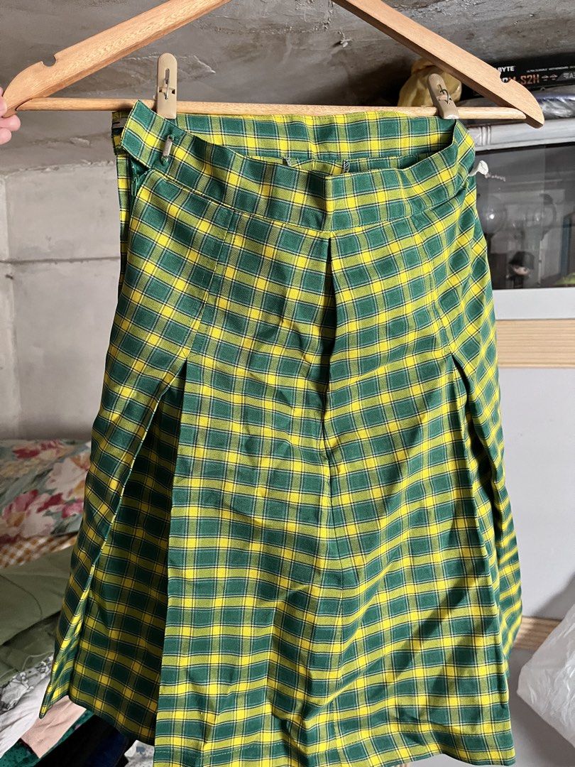 St Louis College Skirt (Category: Skirts) located in Valenzuela. Submitted by hellodianelim (Listing ID 1427708055, Image 3). Description: Length: Knee of Height of 4'11.