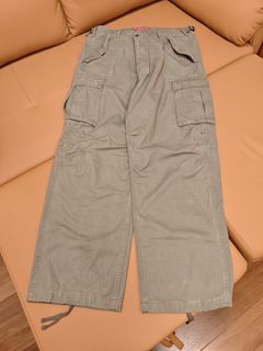 （分類：）位於 。 由 hang529 提交（商品編號 1427678184，圖片 1）。簡介： 。