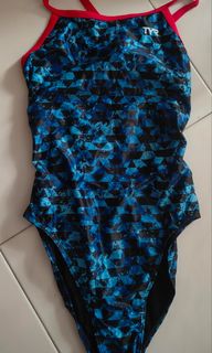 (Category: ) located in . Submitted by cheappdeals (Listing ID 1427650953, Image 1). Description: .