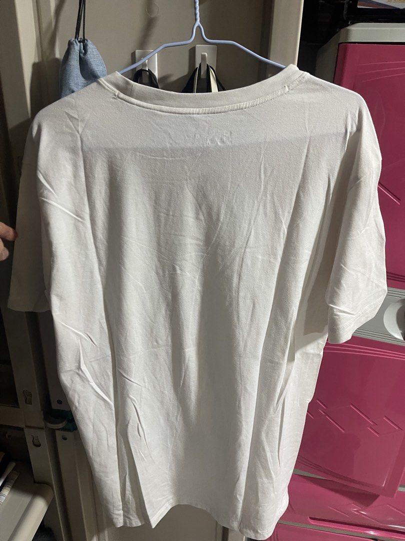 Under Armour Curry T-shirt (Category: Tshirts & Polo Shirts ) located in Quezon City. Submitted by micoshoppe (Listing ID 1427709611, Image 3). Description: 21x29 Batasan Hills loc.
