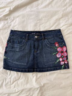 (Category: ) located in . Submitted by looweesah (Listing ID 1427752976, Image 1). Description: .