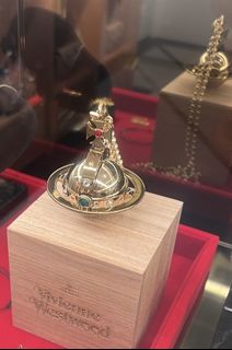 （分類：）位於 。 由 tz789 提交（商品編號 1427674321，圖片 1）。簡介： 。
