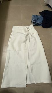 (Category: ) located in . Submitted by yewyw (Listing ID 1427772388, Image 1). Description: .