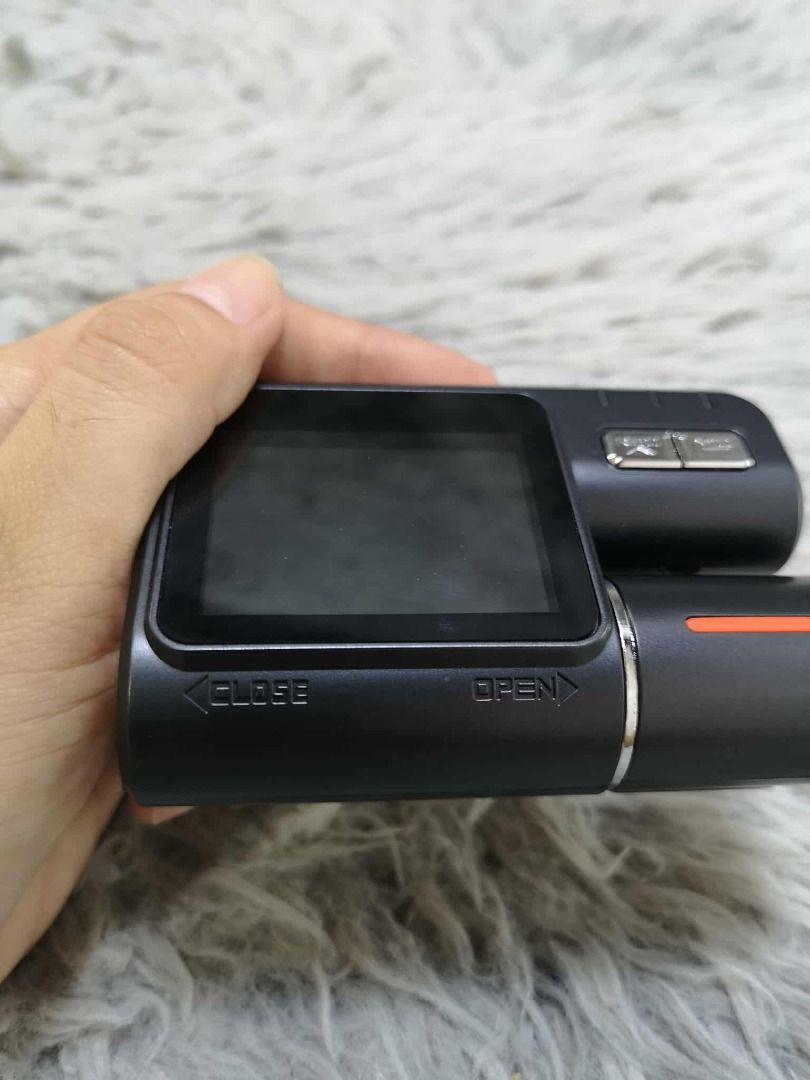 Wide Angle Dash Video Recorder (Category: Video Cameras) located in Santa Cruz. Submitted by jmy_surplus.2 (Listing ID 1427671779, Image 3). Description: Size ; Color ; Black Type ; DVR Brand ; No brand Material ; Synthetic Style ; Black Dash Video Recorder LG 93 JMY 5 Batch #194.