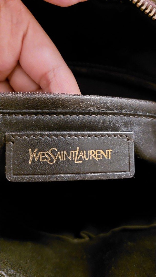 YSL Muse Handbag (Category: Luxury Bags & Wallets) located in Makati City. Submitted by cp1829 (Listing ID 1427771197, Image 3). Description: Bought directly from YSL in the US ... used only a few times ... great condition .