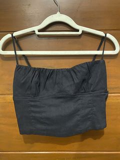 (Category: ) located in . Submitted by curated.clothes (Listing ID 1427774189, Image 1). Description: .