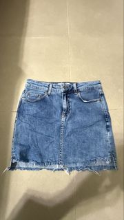 (Category: ) located in . Submitted by yewyw (Listing ID 1427771659, Image 1). Description: .