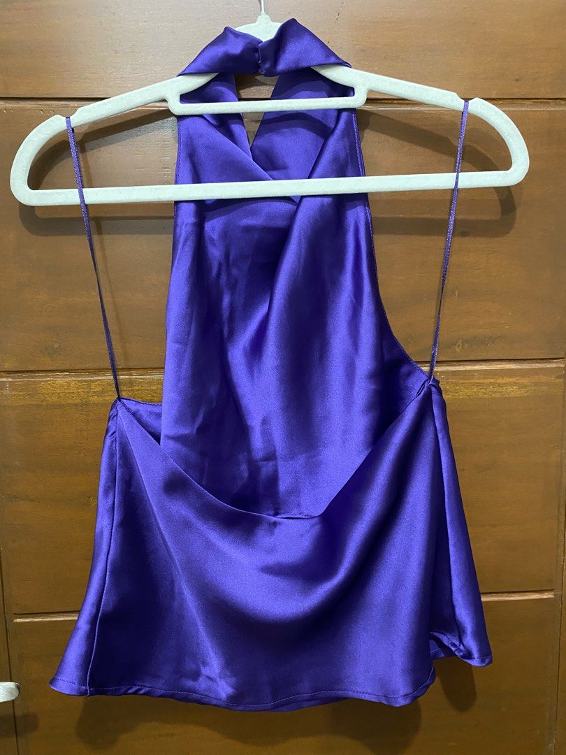 Zara Halter Top and Skirt Set (Category: Dresses) located in Mandaluyong City. Submitted by curated.clothes (Listing ID 1427774623, Image 3). Description: 🌸 NEVER BEEN USED 🌸 with tags Small snags (top).
