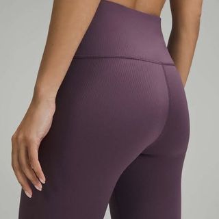 (Category: ) located in . Submitted by thiccthrifts_mnl (Listing ID 1427932078, Image 1). Description: .
