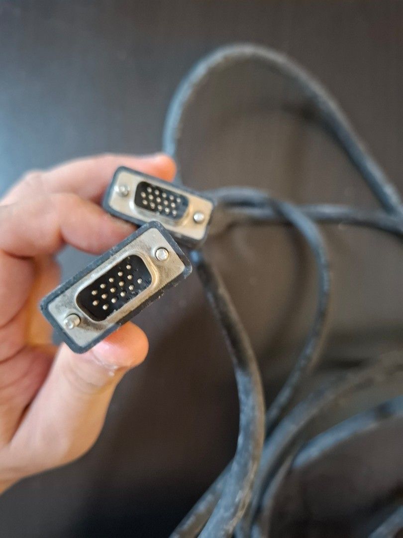 1 x VGA Cable405967651000832000