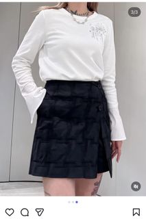 （分類：）位於 。 由 mirrorgato 提交（商品編號 1427886677，圖片 1）。簡介： 。