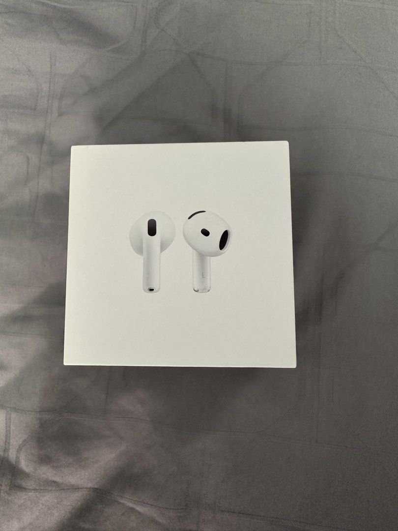 AirPods 4