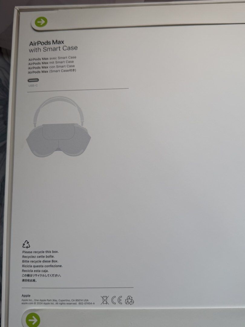 Airpods Max 2 (Category: Headphones & Headsets) located in Manila. Submitted by nix_0924 (Listing ID 1427789616, Image 3). Description: .