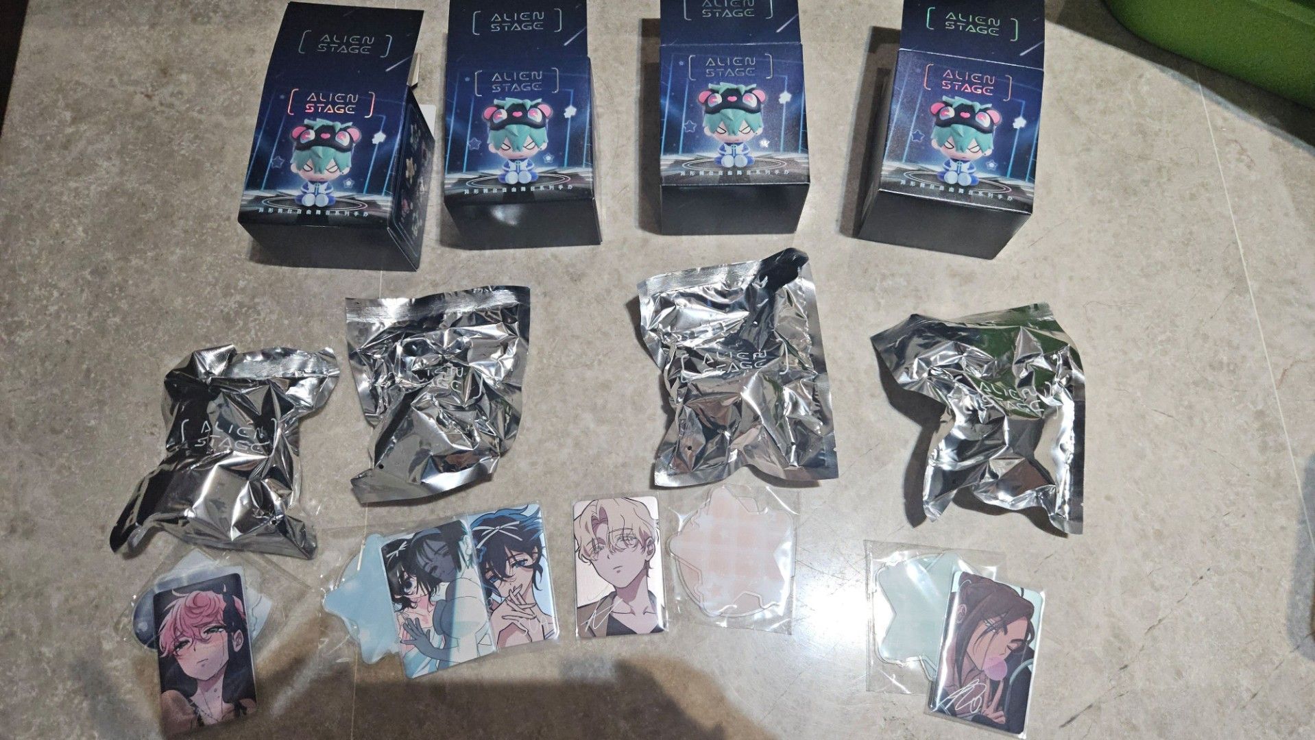 Alien Stage Blind Box Figures - Unopened, Hobbies & Toys, Toys & Games ...