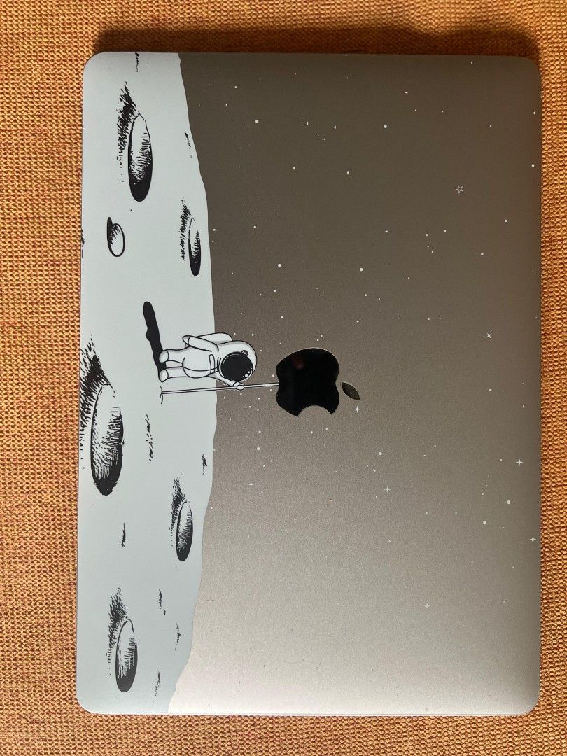 Apple MacBook Pro 13-inch (2019-Touchbar)405917610982789123