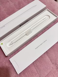 (Category: ) located in . Submitted by cassy.closet (Listing ID 1427830622, Image 1). Description: .