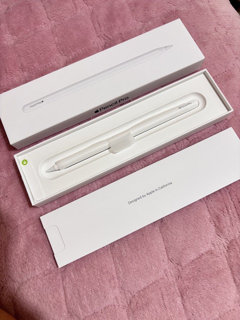Apple Pencil Pro (Category: Other Mobile & Gadget Accessories) located in Cavite. Submitted by cassy.closet (Listing ID 1427830622, Image 2). Description: FOR SALE: Apple Pencil Pro ₱7,300 Never been used. Literally brand new RFS: Wrong purchase, not compatible with my iPad 5th gen.