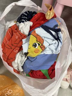(Category: ) located in . Submitted by fruittyfruitti (Listing ID 1427854292, Image 1). Description: .