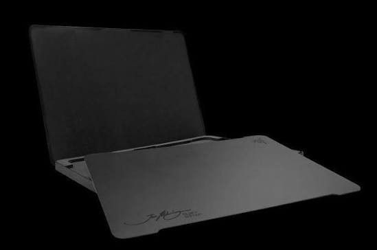 Black Laptop with Cover405919787931422720