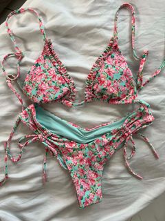 (Category: ) located in . Submitted by xixiriri (Listing ID 1427784877, Image 1). Description: .