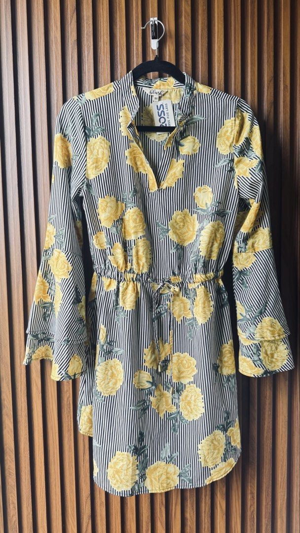 Blush Floral Striped Dress (Category: Dresses) located in Pasig City. Submitted by angosays (Listing ID 1427796482, Image 1). Description: Never worn, bought ages ago from Ross US.