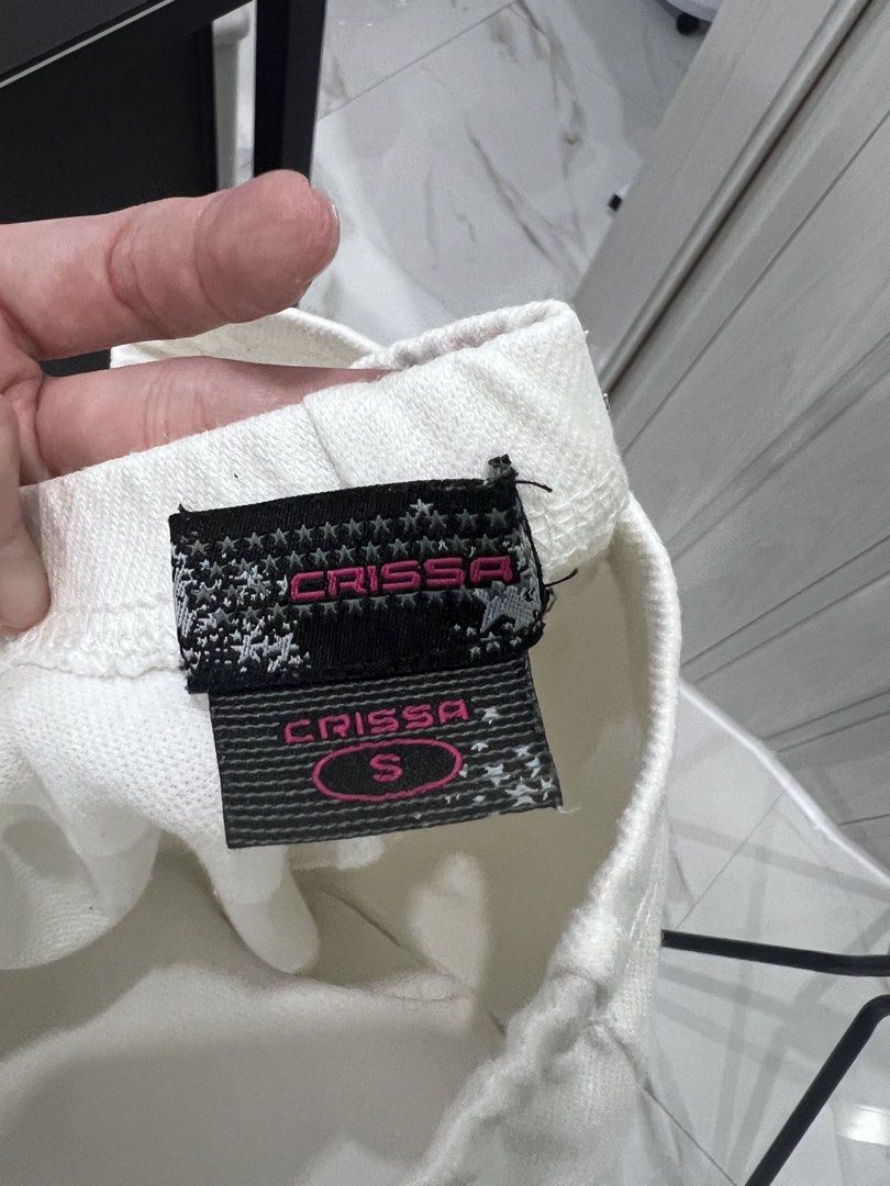 Crissa White Leggings - Size S (Category: Other Bottoms) located in Manila. Submitted by ico_riv (Listing ID 1427920747, Image 2). Description: White leggings from Crissa. The size is S. The leggings are a solid white color. They appear to be made of a stretchy material. The waistband is visible in the images. The leggings are designed to be worn as a bottom..