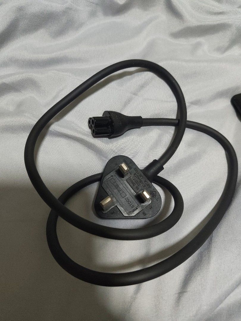 Dell 65W Laptop Charger409594198911897602