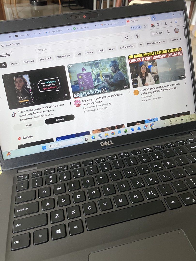 Dell laptop405923372257792001