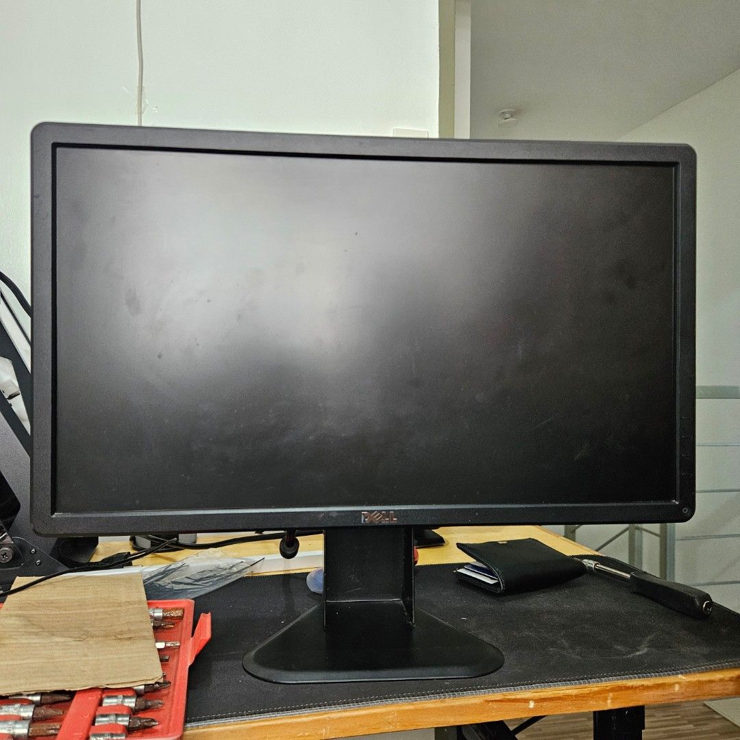 Dell Monitor (Category: Monitor Screens) located in Manila. Submitted by atarinayum07034 (Listing ID 1427839743, Image 1). Description: Dell monitor with a black bezel. The monitor has a stand attached. It is likely a standard size for desktop use. The monitor is suitable for work or gaming..