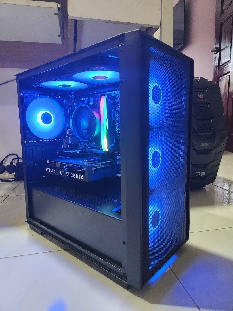 Desktop PC413274662828124160