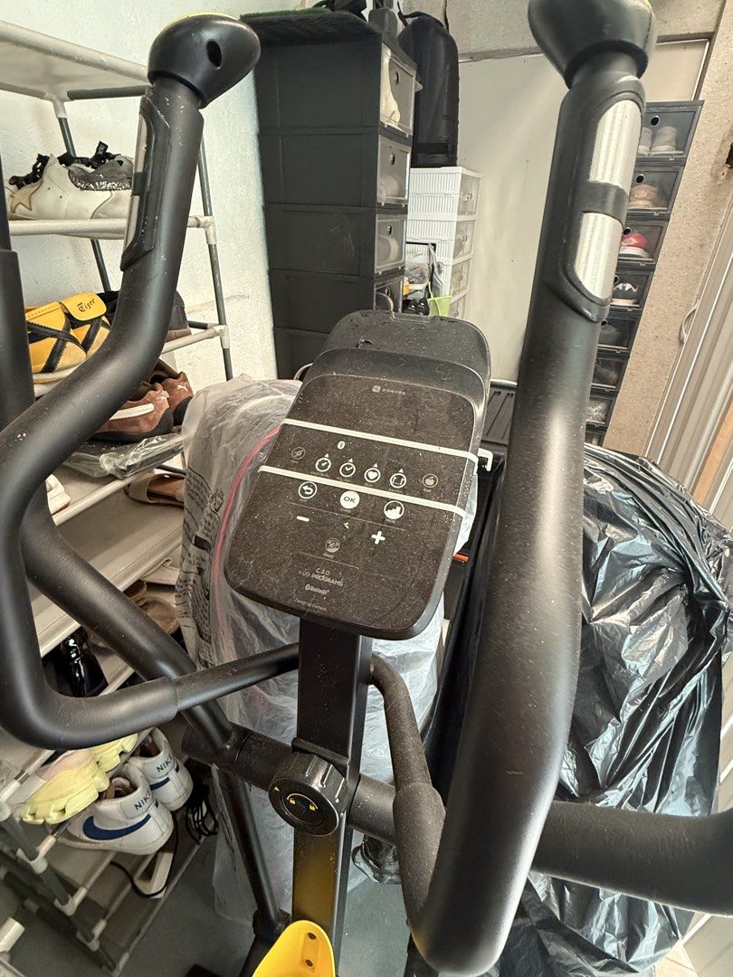 Domyo 520 Elliptical Trainer - Rush sale (Category: Cardio & Fitness Machines) located in Paranaque City. Submitted by jlumi (Listing ID 1427807782, Image 3). Description: Minor repair on right step board but overall functioning well and new. 4 years with us. As-is where is. .
