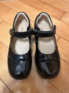 （分類：）位於 。 由 aliyahjara 提交（商品編號 1427933164，圖片 1）。簡介： 。