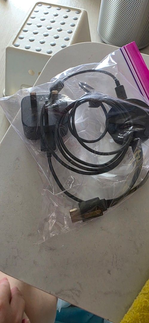 Google chromecast for older TV sets405968341193861120