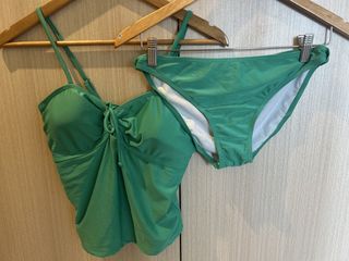 (Category: ) located in . Submitted by kayeshoppe (Listing ID 1427780633, Image 1). Description: .