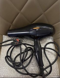 (Category: ) located in . Submitted by letsdanshari_sg (Listing ID 1427849544, Image 1). Description: .