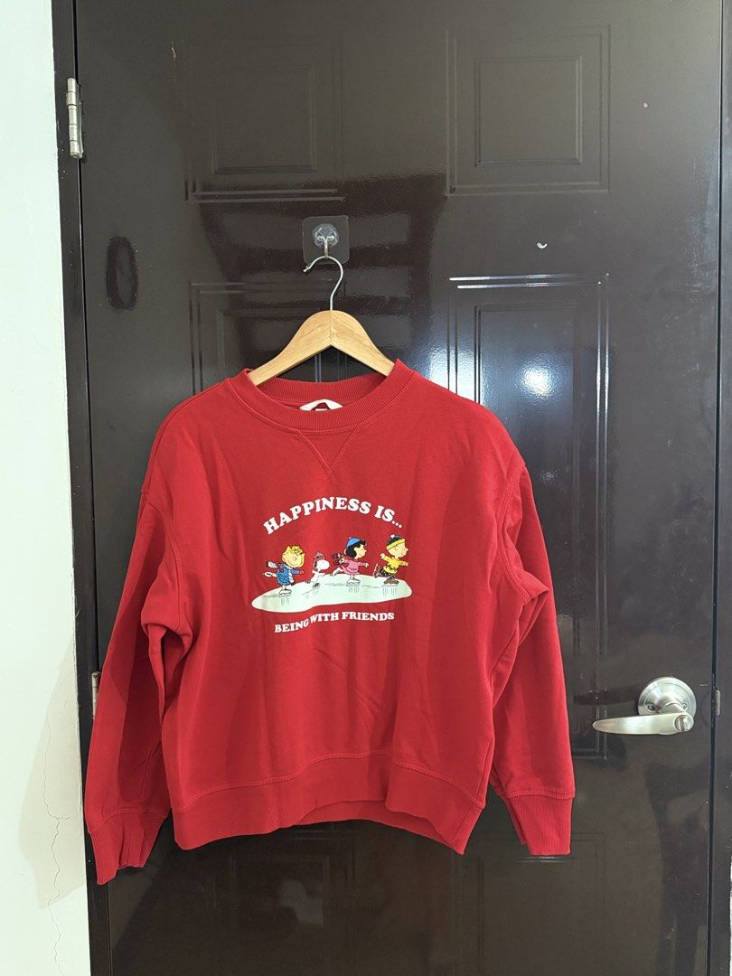 H&M Peanuts Happiness Is Sweatshirt (Category: Longsleeves) located in Iloilo. Submitted by wornwellco (Listing ID 1427820039, Image 1). Description: .