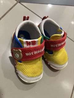 （分類：）位於 。 由 tulipppilut 提交（商品編號 1427882393，圖片 1）。簡介： 。