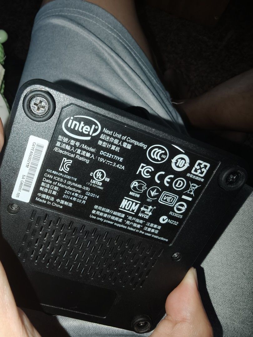 Intel  NUC DC3217IYE413273107255808001