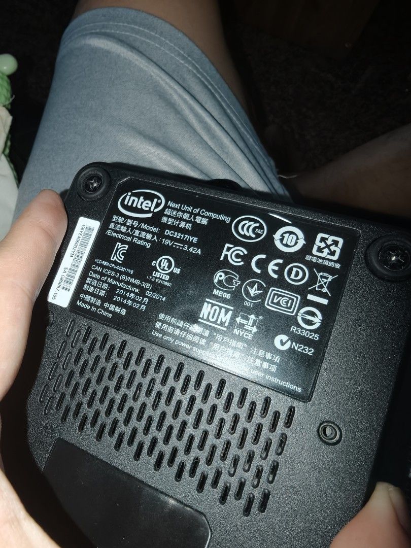 Intel  NUC DC3217IYE413273107255808000