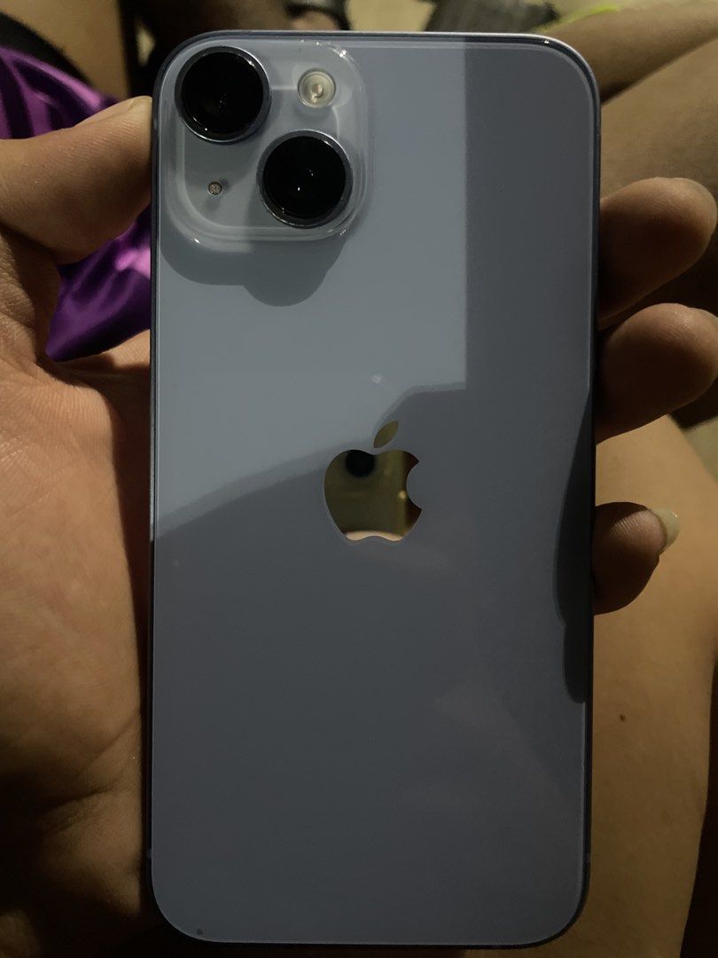 IPHONE 14 258gb BLUE (Category: iPhone 14 Series) located in Binan City. Submitted by dan.cornelio (Listing ID 1427911995, Image 1). Description: IPHONE 14 256gb BLUE NEGOTIABLE ‼️ • Face id goods • sim restrictions (SMART) • With cases and charger • True Tone ✅ • ORIG LCD AND BATTERY ✅ • BATTERY HEALTH: 83% (makunat pa) MEETUP BIÑAN AREA!!! Or anywhere basta kung saan pagsusunduan.