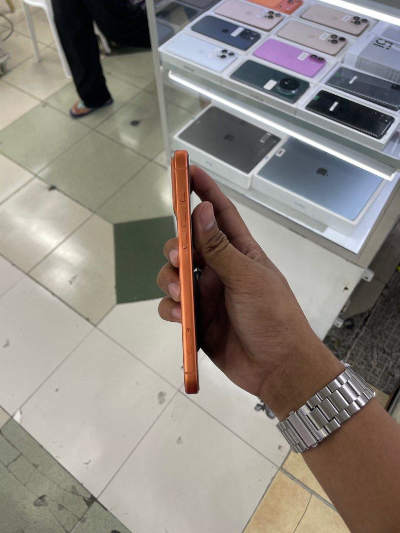 iPhone 17 Pro Max 1TB Complete 100% BH Openline Good as new (Category: iPhone 17 Series) located in Manila. Submitted by benshop. (Listing ID 1427926409, Image 3). Description: FOR SALE | TRADE/SWAP BenShop Price : 98,000 php ▫️On hand: iPhone 17 Pro Max ▫️1TB ▫️Openline/Factory unlocked ▫️Orange ▫️100% Batt health ▫️Ntc Local Variant ▫️Complete Original box ▫️All Features Working INCLUSIONS & FREEBIES: *CHARGER SET *CLEAR CASE *TEMPERED GLASS MO