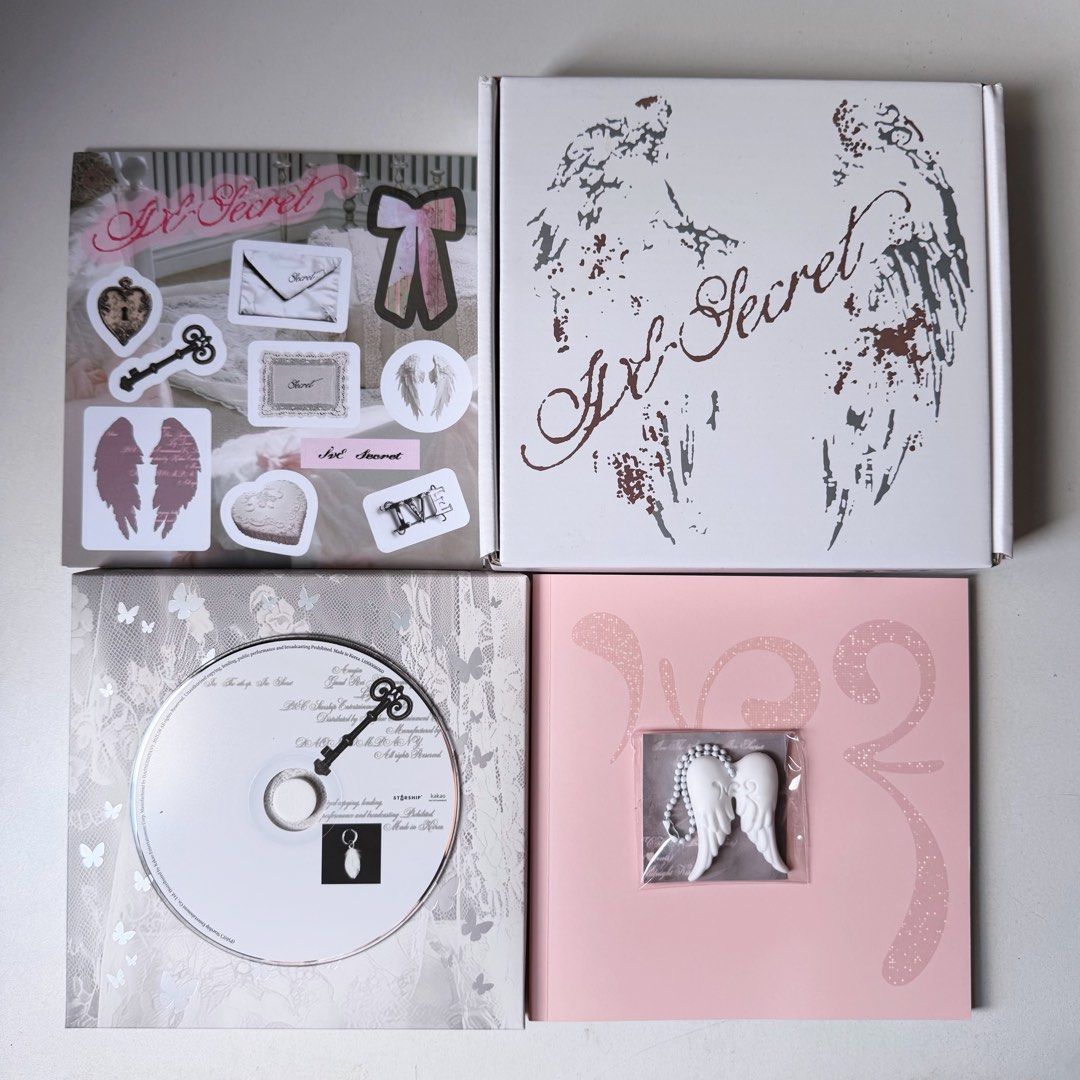 Ive - Secret Album (Loved Ive version) (Category: CDs & DVDs) located in Pasig City. Submitted by dolly.ivy (Listing ID 1427815243, Image 1). Description: wts Itb ph ♡ ive - secret album (loved ive version) ⤻ ₱ 500 🪽on hand 🩰 gcash, grab/lalamove, j&t 💭 negotiable 🦢 unsealed, mint condi rcbyt: jentlesetter.carrd.co # ive album photocard wonyoung rei yunjin leeseo liz gaeul secret.