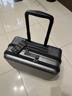由 ayan123 (刊登 ID 1427933749，圖片 1) 提交，位於 的 (類別：)，說明：。