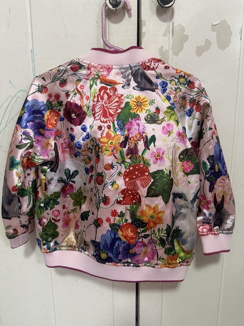 Kids H&M Floral Bomber Jacket (Category: Babies & Kids Fashion) located in Paranaque City. Submitted by destashing_moma (Listing ID 1427799807, Image 3). Description: 18-24M Natalie Pete collab.